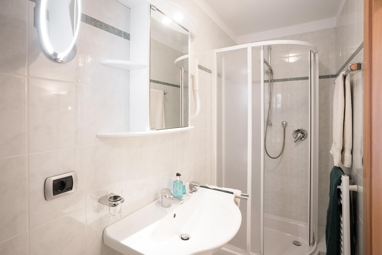 Appartements Sonneck Funes  Bagian luar foto