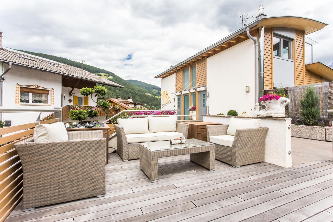 Appartements Sonneck Funes  Bagian luar foto
