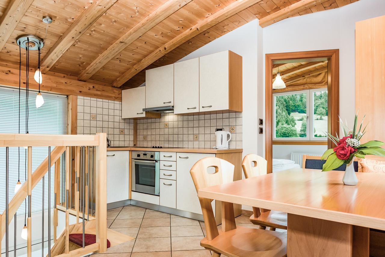 Appartements Sonneck Funes  Bagian luar foto